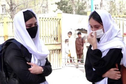 کار اینترنشنال: تعطیلی دراز‌مدت نهادهای آموزشی از سوی گروه طالبان دختران دانش‌آموز را ناامید کرده‌است