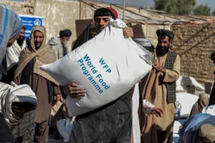 متوقف‌شدن بیش از ۵۰ برنامه‌ی کمکی به مردم افغانستان