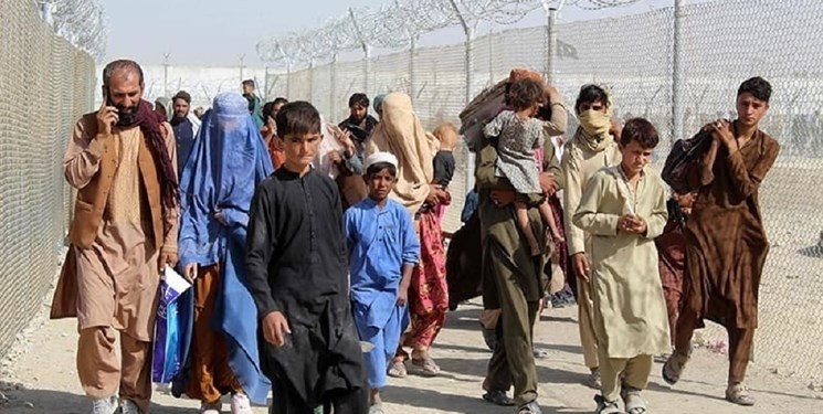 اخراج‌اجباری بیش از ۴۰۰ هزار مهاجر افغانستانی از پاکستان
