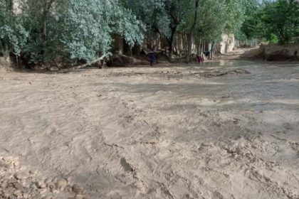 جان‌باختن دوتن از اثر جاری‌شدن سیلاب در استان سرپل