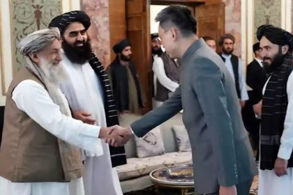تحرکات دیپلماتیک چین در افغانستان واقعا در مورد چیست