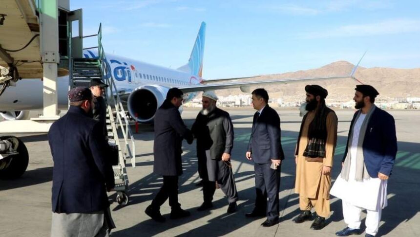 یک هیات هفت نفری قیرقیزستان وارد کابل شد