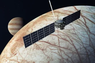 اکسیژن قمر مصنوعی اروپا قادر است روزانه تا یک میلیون تن را زنده نگه‌دارد